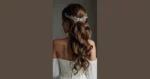 19 Fabulous Curly Bridal Hairstyles to Make You Stand Out
